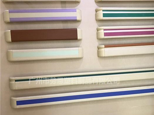 走廊防撞扶手都具有哪些性能優(yōu)點(diǎn)？