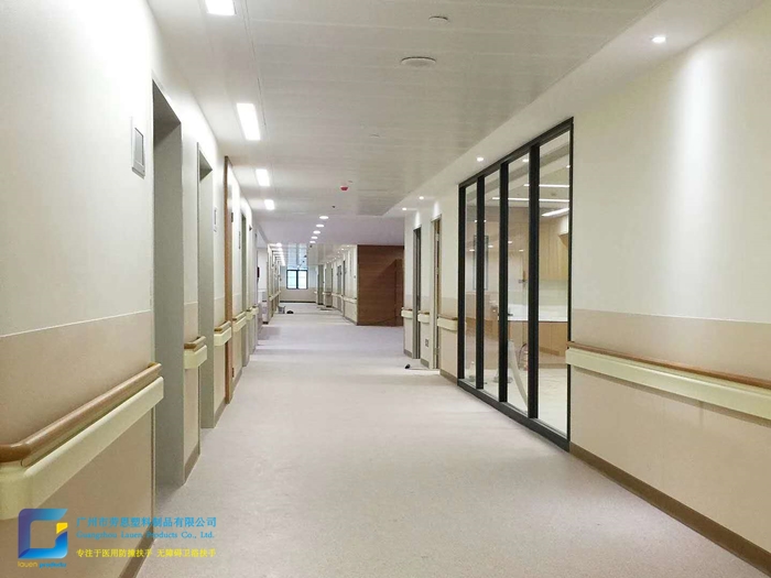 【湖北武漢】在公共地方選擇防撞扶手應(yīng)該考慮這些點(diǎn)